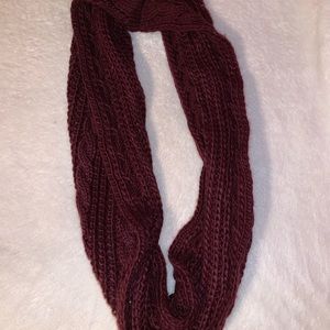 burgundy infinity scarf